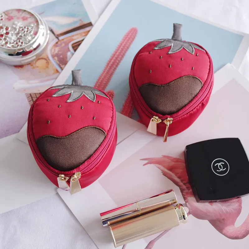 

Portable Travel Stberry Jewelry Box Cute Sle Storage Bag for Girls Ideal for Storage of Rings Nelaces And Earrings