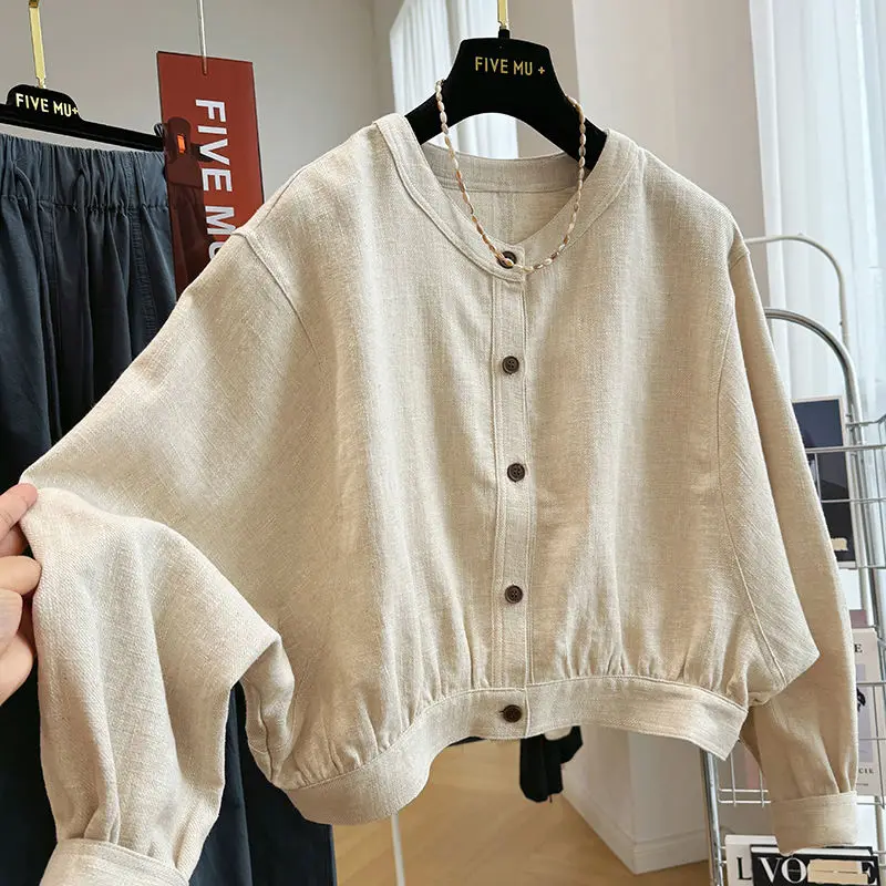 

Beige Casual Jacket Autumn New Loose Jacket Small Round Neck Short Long-sleeved Top