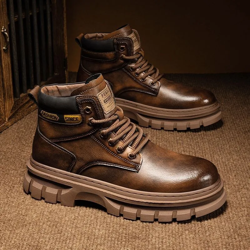 Men's High Top Boots Outdoor Ankle Boots for Men Lace-Up Comfortable Men Leather Boot Fashion British Tooling Boots Botas Hombre