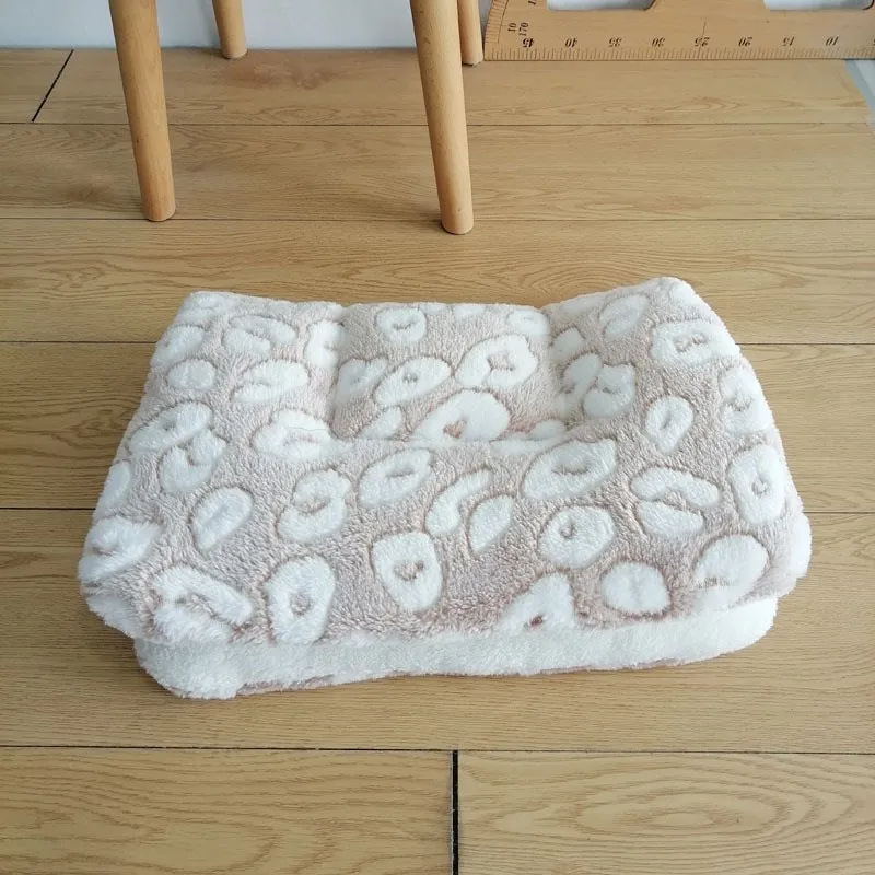 Flannel Mat Dog & Cat Bed 4