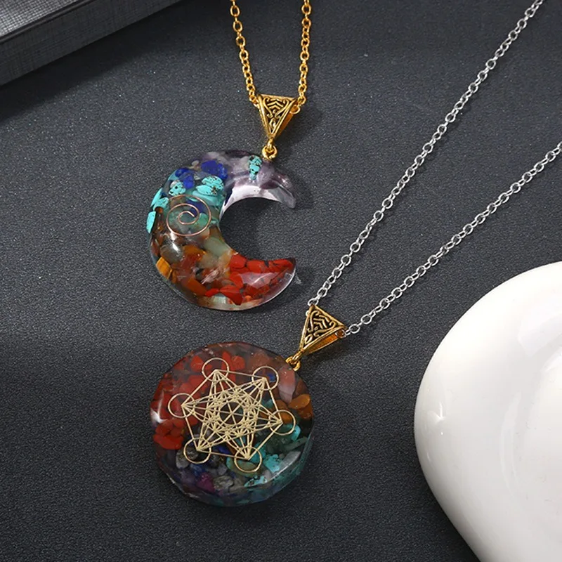 1pc Natural Rainbow Crystal Chips Necklace Rectangular Wrapped Crystal Pendant Fashion Jewelry