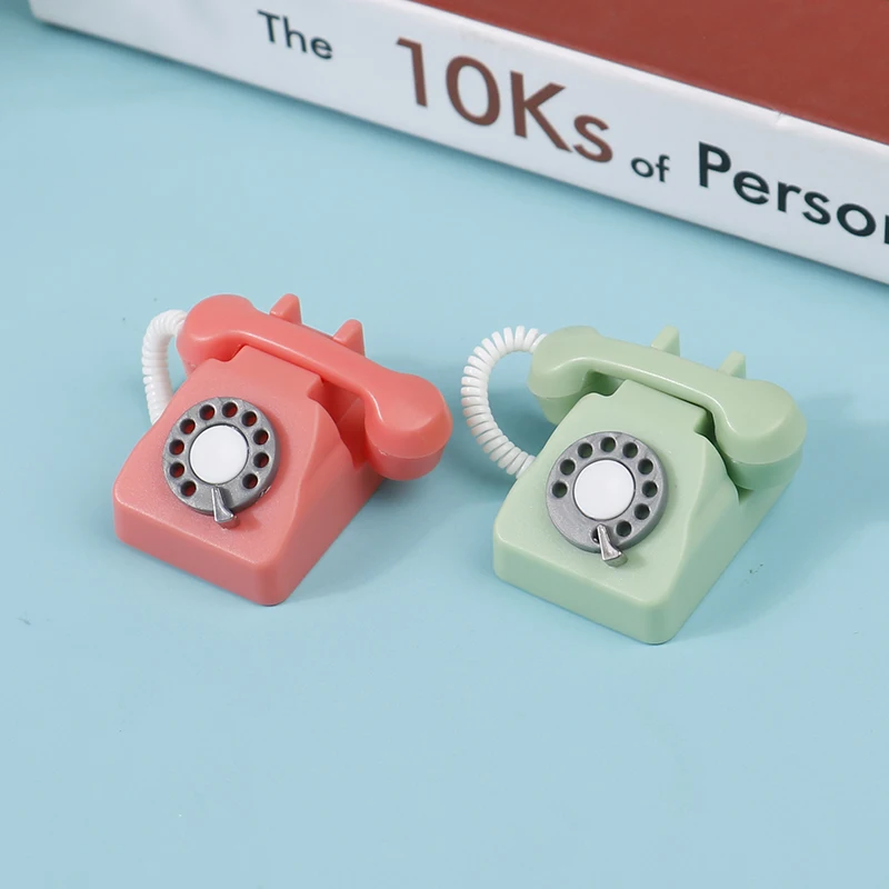

1:12 Dollhouse Miniature Phone Model Plastic Vintage Retro Rotary Telephone Dollhouse Furniture Toys Decoration Accessories