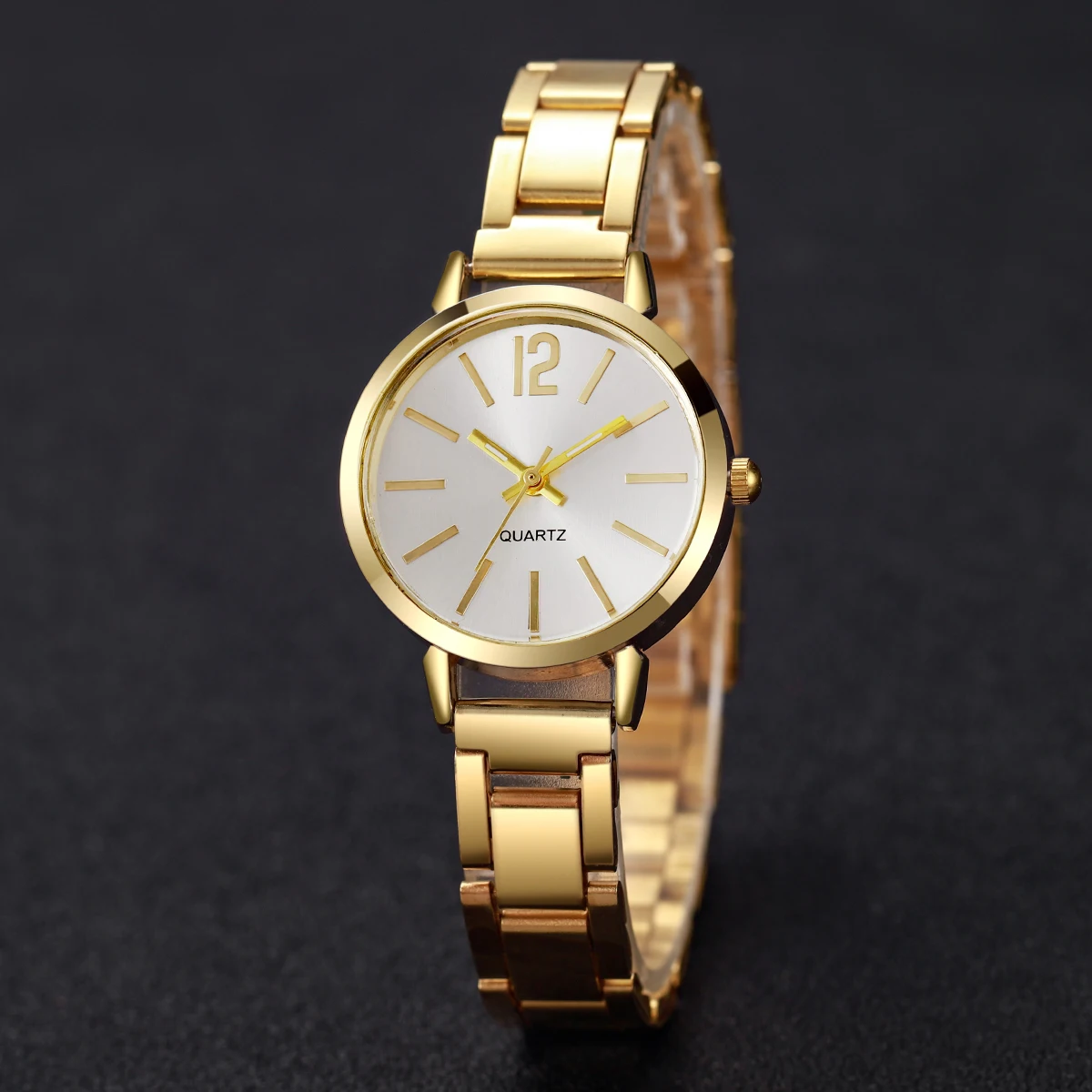 6PCS/Set Simple Scale Dial Women\'s Watch Fashion Gold Steel Band Quartz Watches Jewelry Set（Without Box）