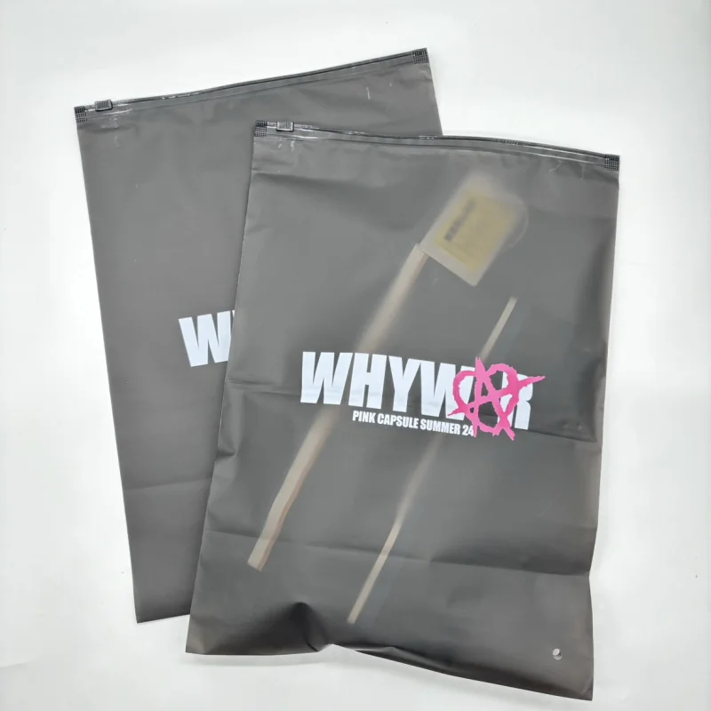 2025customized. Custom See Through Matte Zwarte Rits Zak Kleding Verpakking Zakken Biologisch Afbreekbare Recycle Shirt Ritssluitingszakken