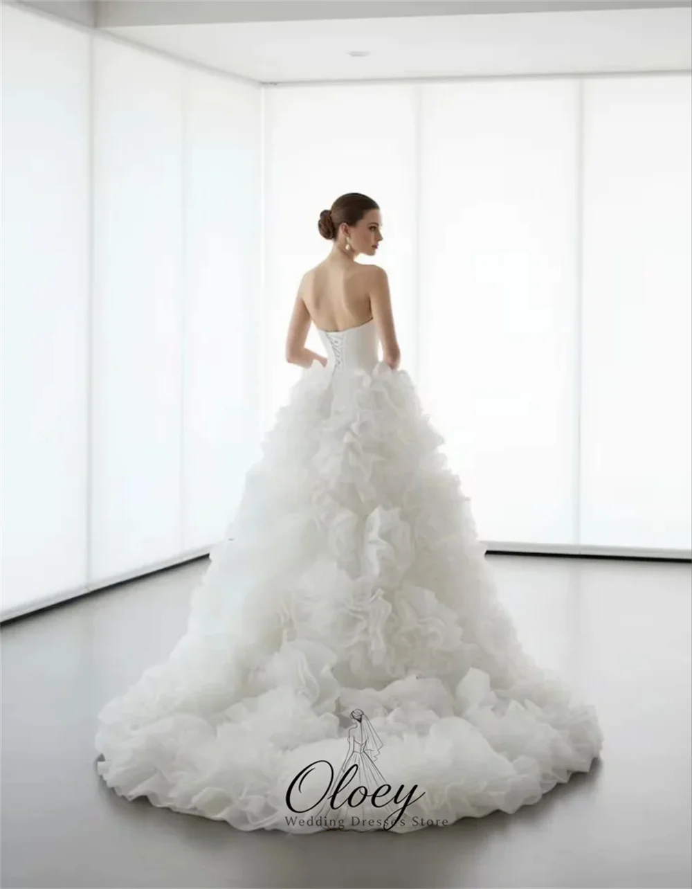 OLOEY Princess Sweetheart Collar Organza Wedding Dresses For Woman Sleeveless Ruffle A-Line With Train Bridal Gown Customized