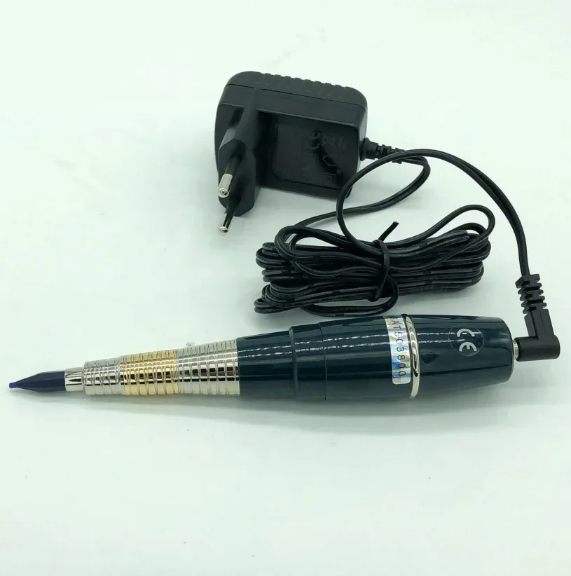 عرض ساخن لعام 2020 قلم مكياج دائم G-8650 Giant Sun