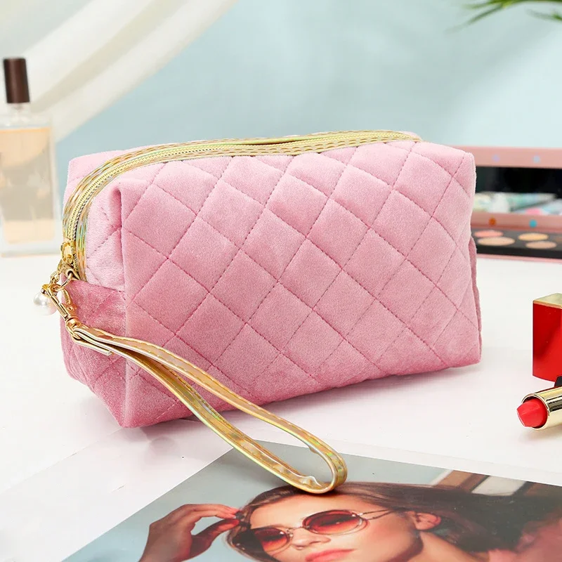 Vintage Velvet Cosmetic Bags Women Clutch Handbag Portable Zipper Makeup Bag Phone Key Storage Bags Travel Cosmetic Organizer