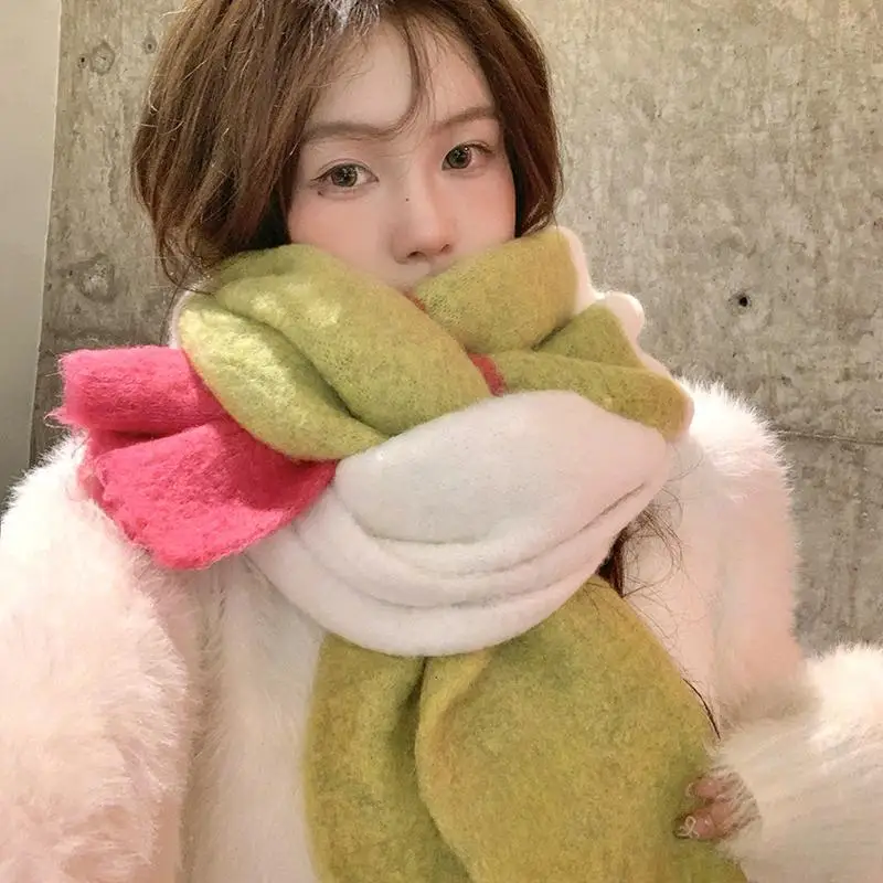 

New women's thickened woolen color-blocking scarf, fashionable cashmere-like versatile warm knitted scarf for winter
