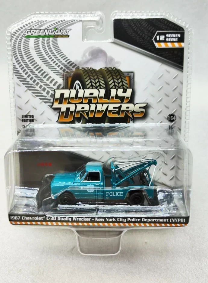 1: 64 Dual Drive Series 11-1967 C-30 Dual Clearance Car Model Collection Ornament Gift Alloy Car Model Toy For Boys Gfty Collec