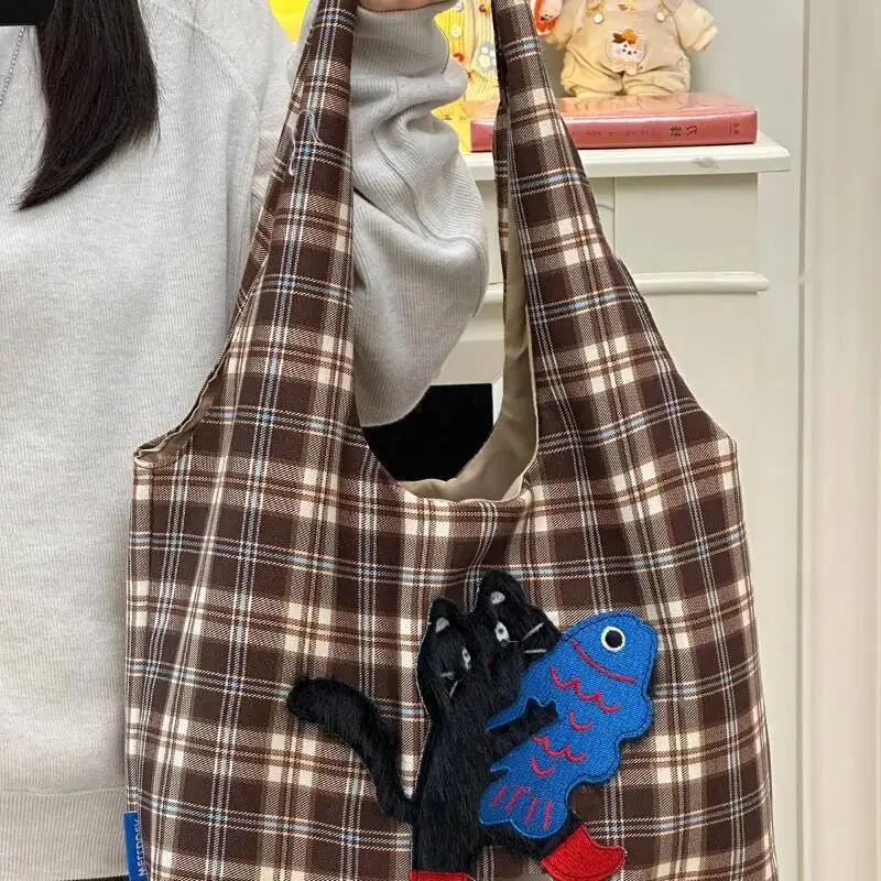 خمر Kawaii منقوشة حقائب اليد النسائية الكرتون لطيف الدب الكتف حقيبة تحت الإبط عادية الحلو Y2k الجمالية قماش حمل الحقائب العصرية