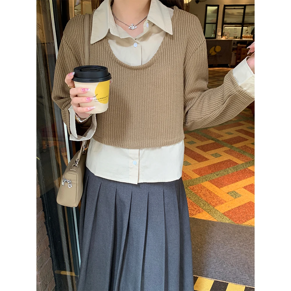 

Knitted Fake Two-Piece irt Collar Long Sve Regular Fit Korean Sle Commute Faion Pure Color Button Detail