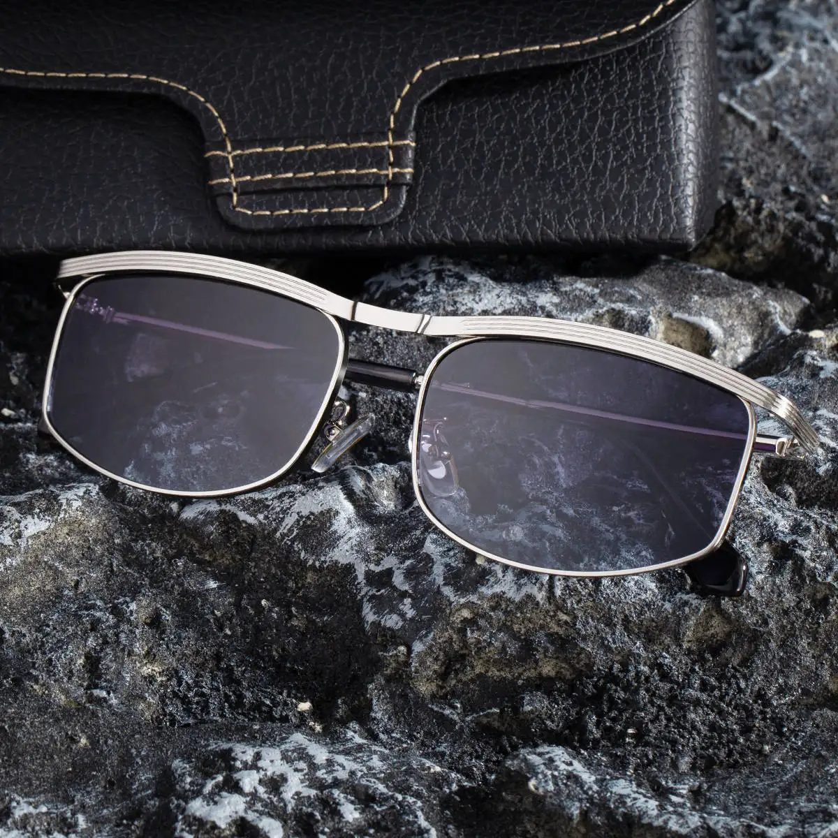 نظارات شمسية مستقطبة كلاسيكية للرجال بإطار معدني، نظارات شمسية بتصميم علامة تجارية فاخرة للرجال، نظارات قيادة عتيقة لصيد الأسماك UV400