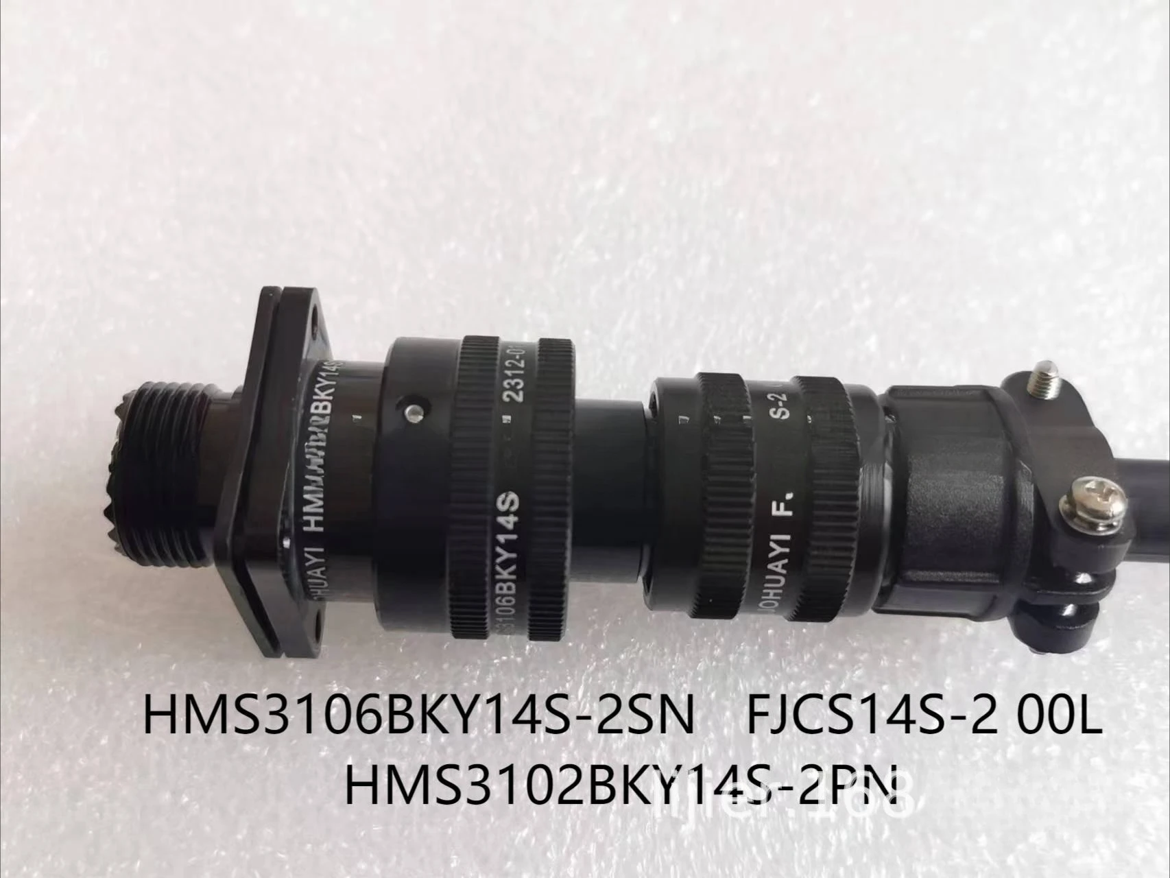 

Транзитный разъем Black Rail HMS3102BKY18-1PN Промышленный разъем 10-ядерный HMS3106