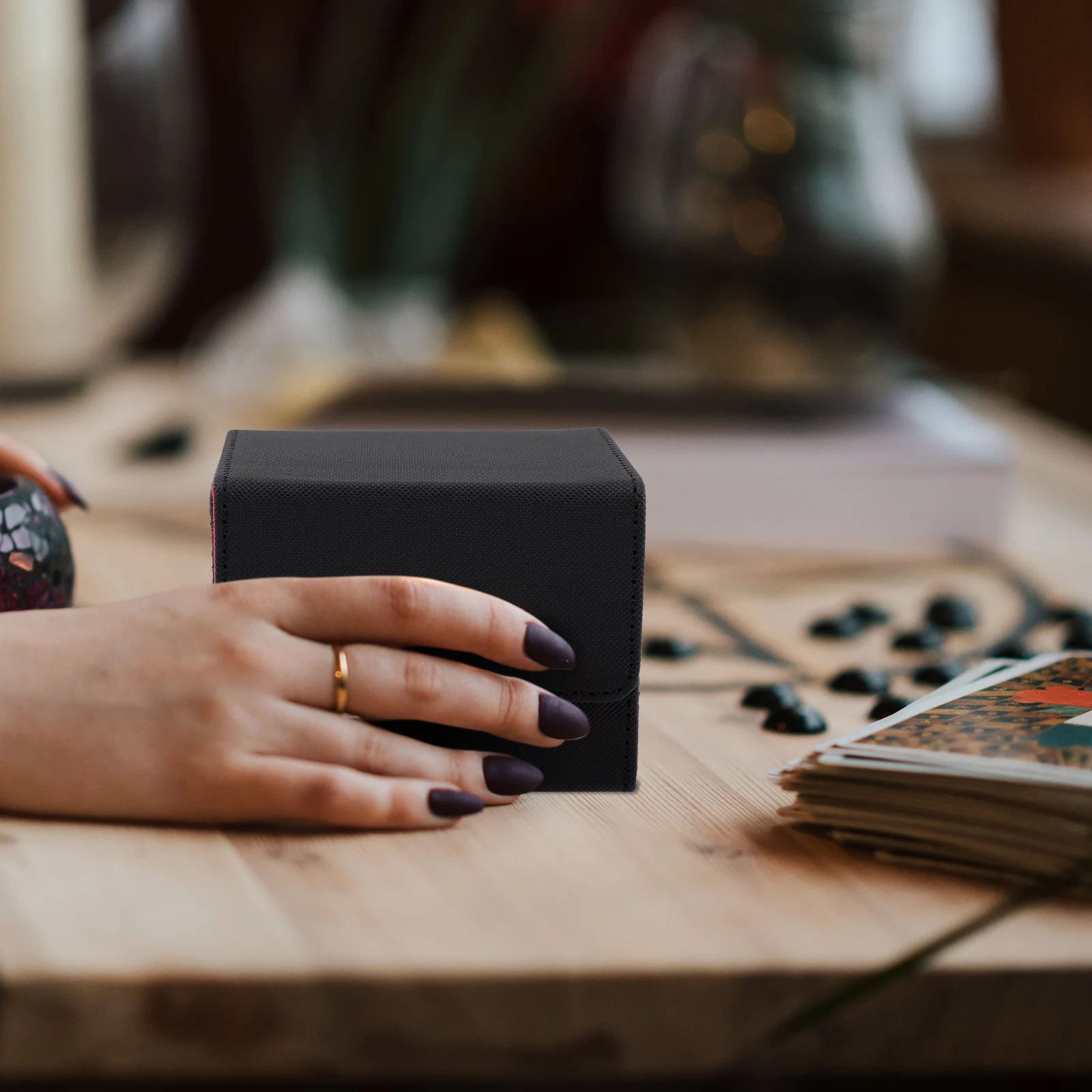 กล่องใส่การ์ด PU ป้องกันรอยขีดข่วน สำหรับเก็บการ์ดเกม ที่เก็บไพ่โป๊กเกอร์ ความจุขนาดใหญ่ ดีไซน์พกพาสะดวก