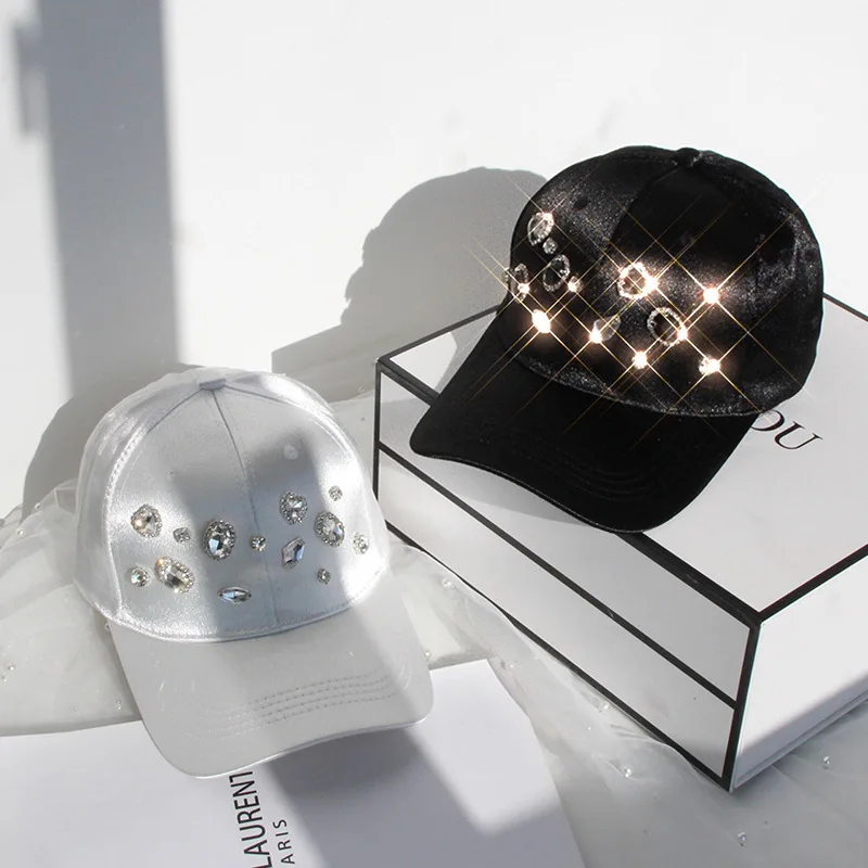 

2023 Design Handmade Diamonds Gem Studded casquette Cap For Women Spring Summer Casual Rhinestone Sun Protection Visor Cap Women