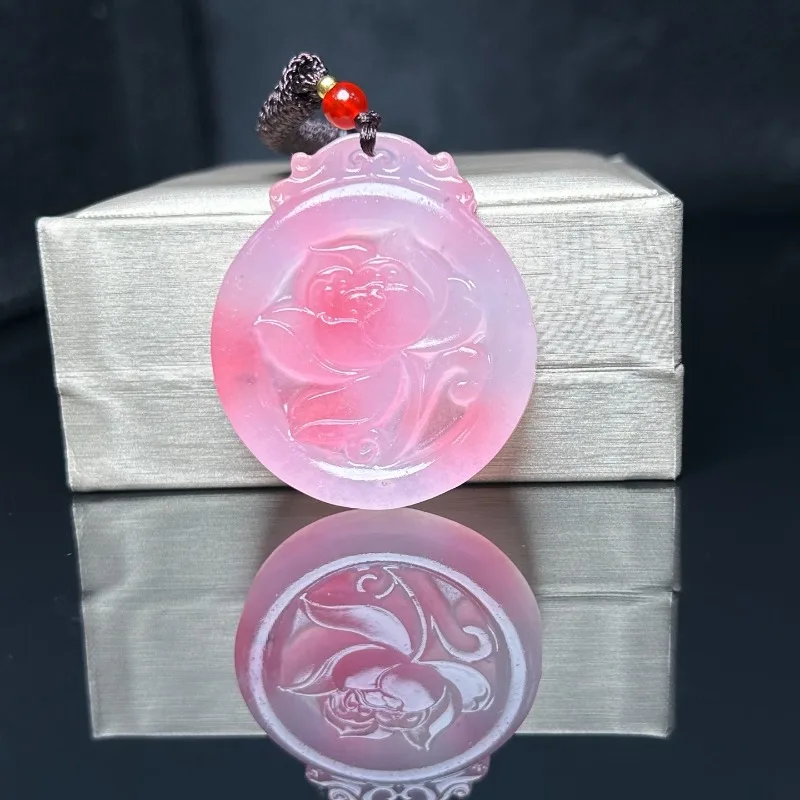 Exquisite and Fashionable Ice-through Light Pink Pendant, Elegant Personalized Necklace.