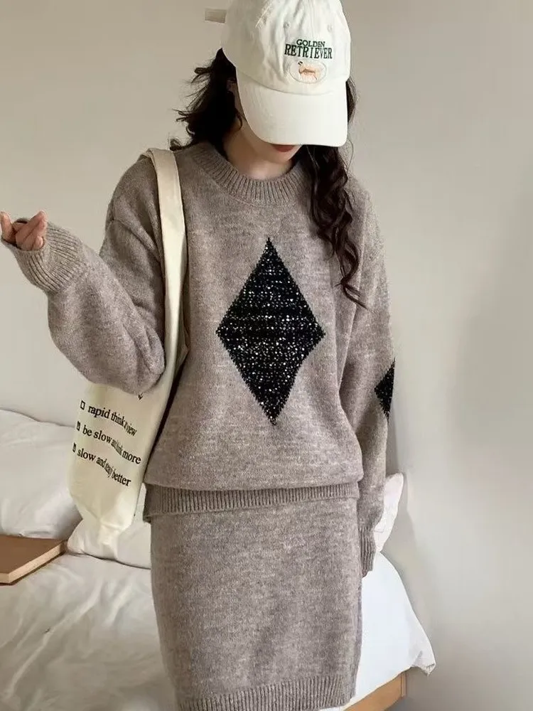 

2025 Autumn Winter New Style Women's Knitted Sweater And Skirt Set round Neck Half Body Skirt Two Piece Set Diamond Pattern
