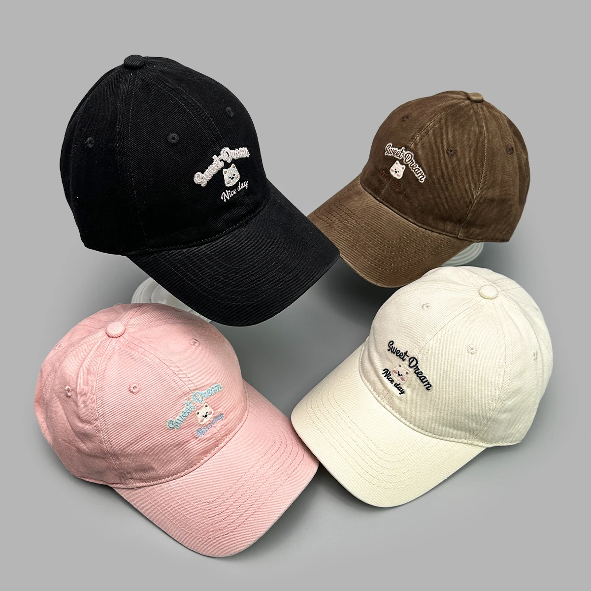 

Cute Puppy Letter Embroidery Baseball Hats Cartoon New Men Women Sunshade Outdoor Versatile Casual Fashion Korean Peaked Caps