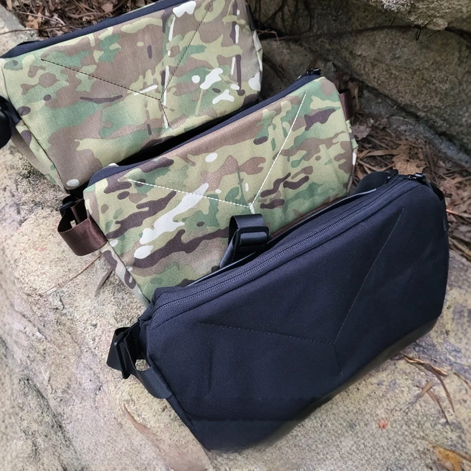 soft-chest-bag-single-oulder-bag-ex-crossbody-bag-fabric-aermulticam-tanned-cowhide-leather-bull-dog-pattern-outdoor-sp