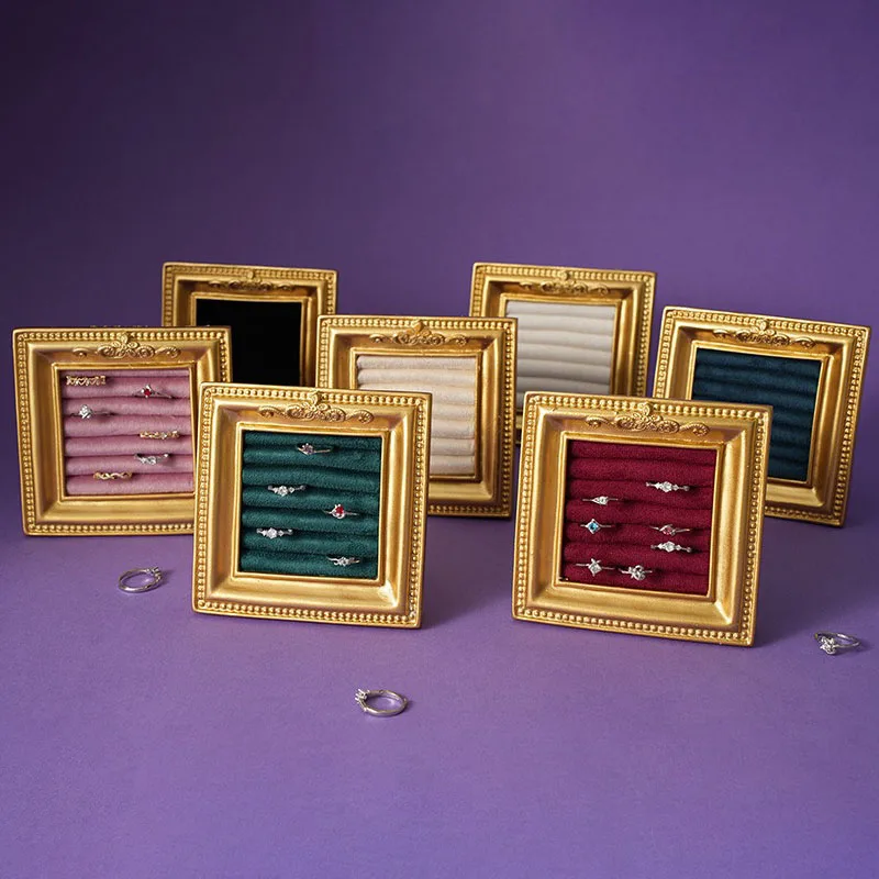 

Resin Ring Display Stand Retro Fashion Rings Displays Holder Luxury Ring Organizer Rack Desktop Ornament Rings Storage Shelf