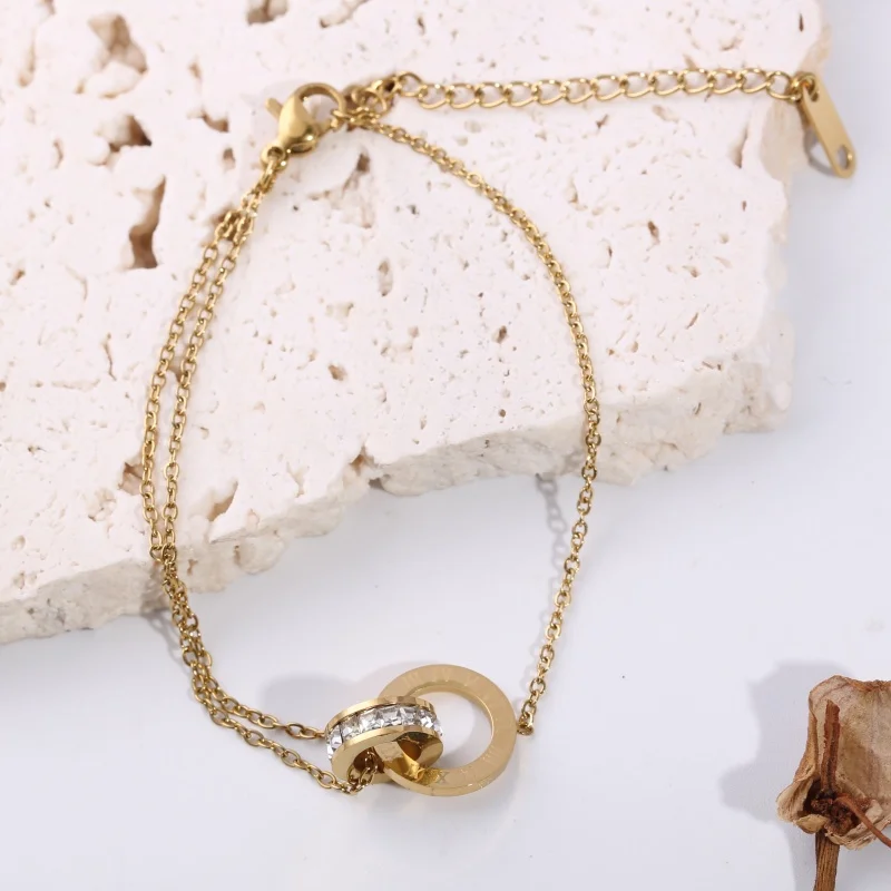 1 Piece Stainless Steel Double-Ring Bracelet with Rhinestones, Adjustable Interlocking Circle Bracelet, Suitable for Women's Simple and Elegant Korean-Style Outfits, Basic T-Shirt and Cotton-Linen Tops, Interlocking Ri