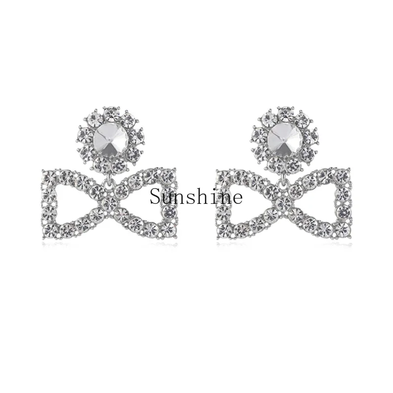 Big bow light luxury high-end zircon stud earrings.