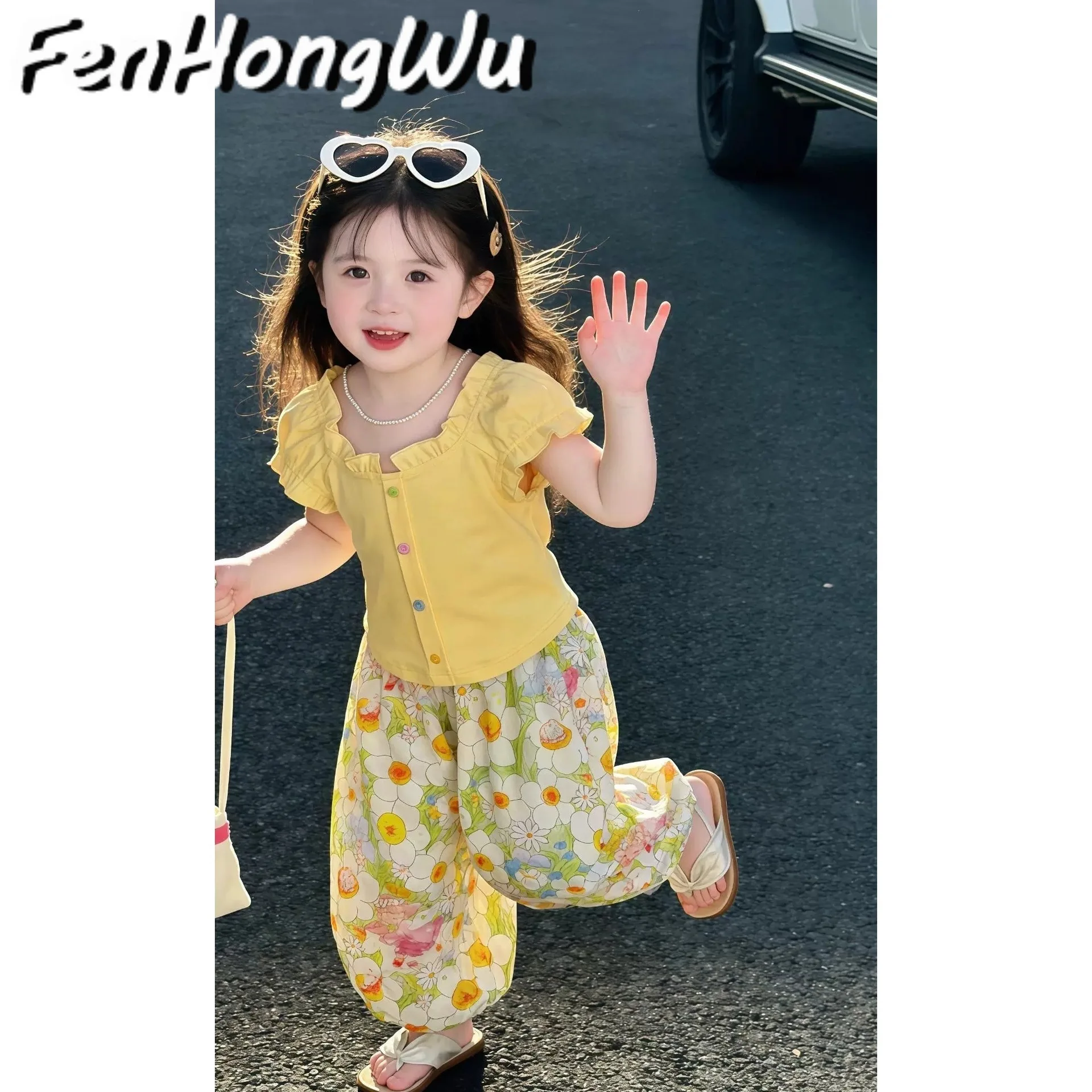Girls look good in summer thin dopamine suit new children's baby foreign beach style suit