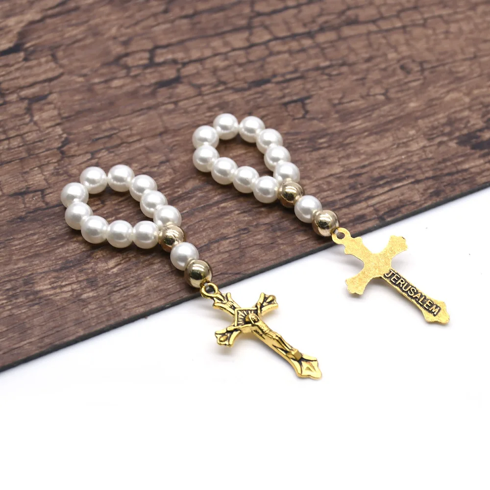 CR023 New Glass Pearl Bracelet Baptism Communion Gift Catholic Cross Finger Chain Pendant Mini Rosary for Christians