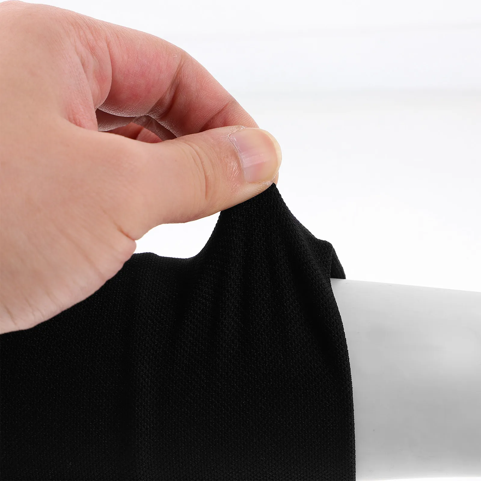 

2Pcs Wrist Support Brace Thin Lightweight Flexible Fit Warmth Retention Wrist Band for Golf Tennis Yoga Basketball Injury