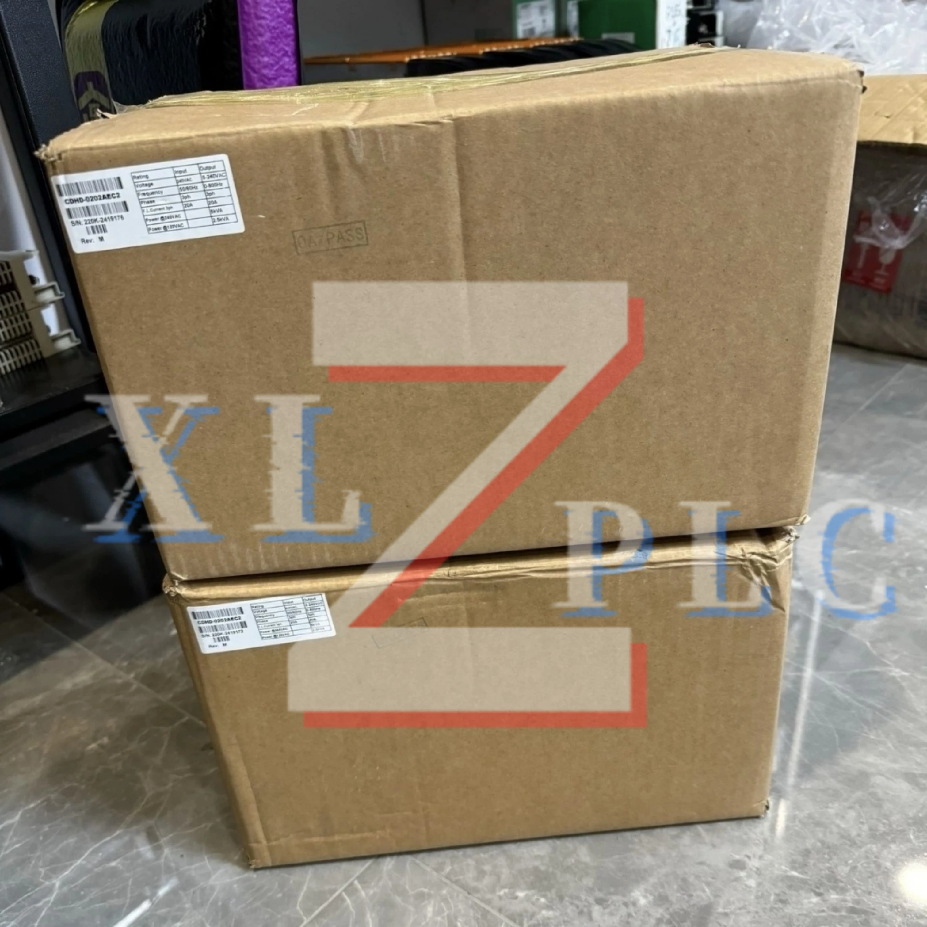 Servotreiber neues Original CDHD2-0202AEC2 CDHD2-0242AEC2