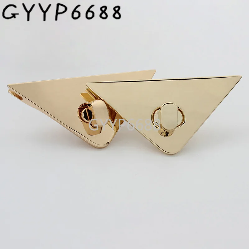 

1-5-20sets 5 colors high quality triangle shape twist lock for leather bag turn lock handbag fasteners free shipping