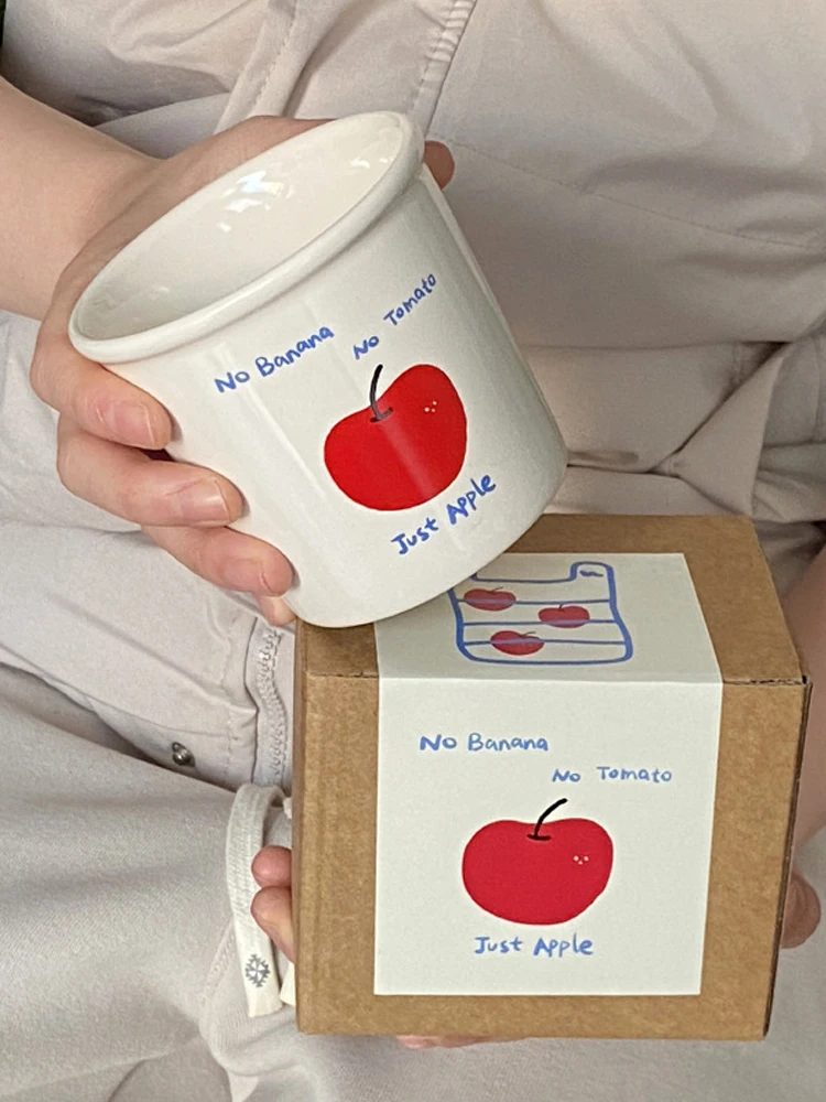 

Керамическая кружка для кофе 350 мл с рисунком красного яблока, простая, ручной работы, в стиле ретро, без изображения банана, для всей семьи, детская чашка для воды с ложкой, подарок для пары