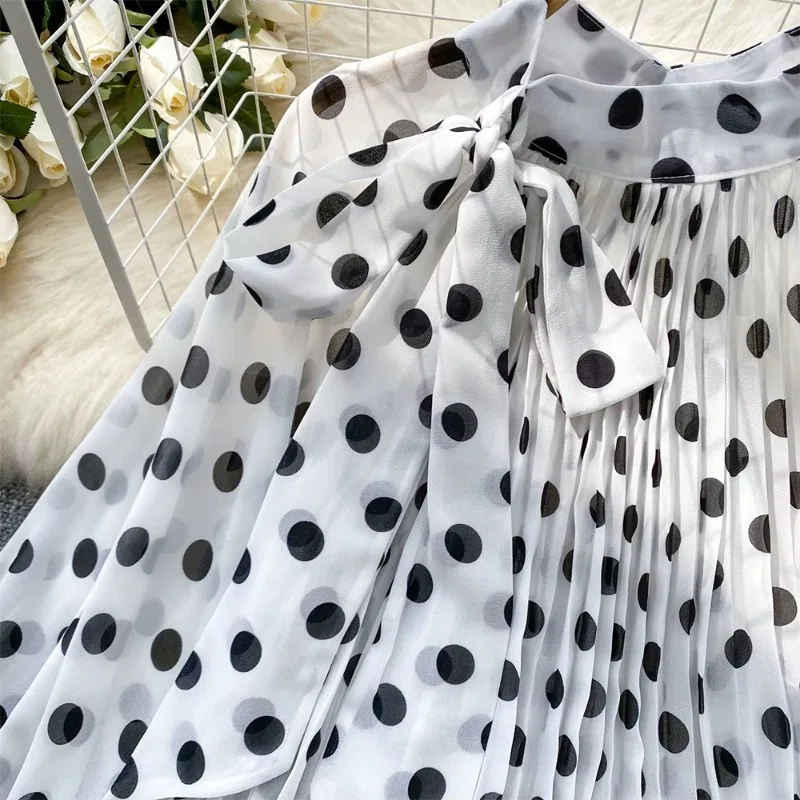 

Polka dot lace-up lantern sleeve elegant loose women's shirt