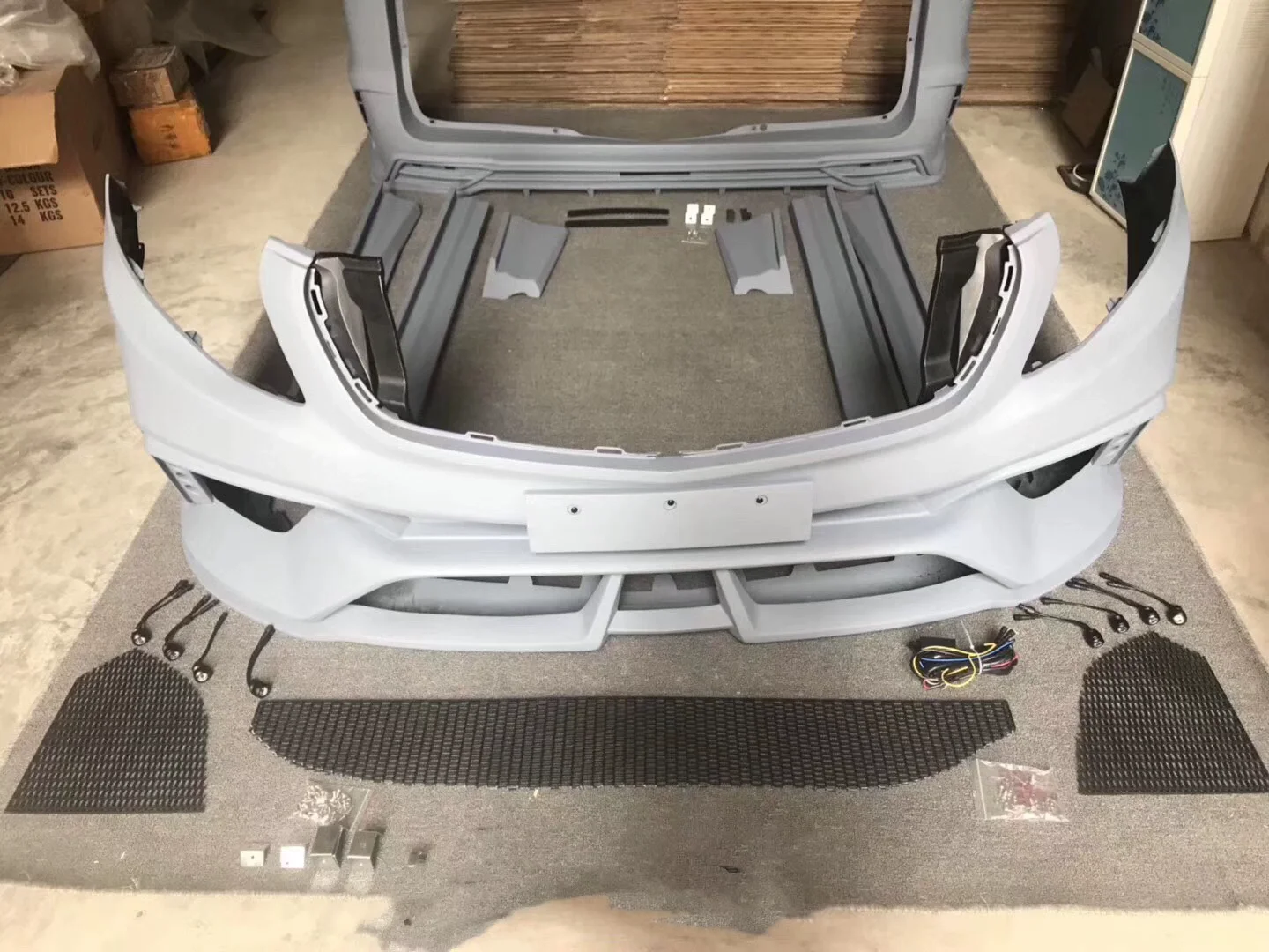 

Car Body kit for Mercedes Benz V-Class vito V260 W447 16-18 modified Front rear bumper side skirt surround