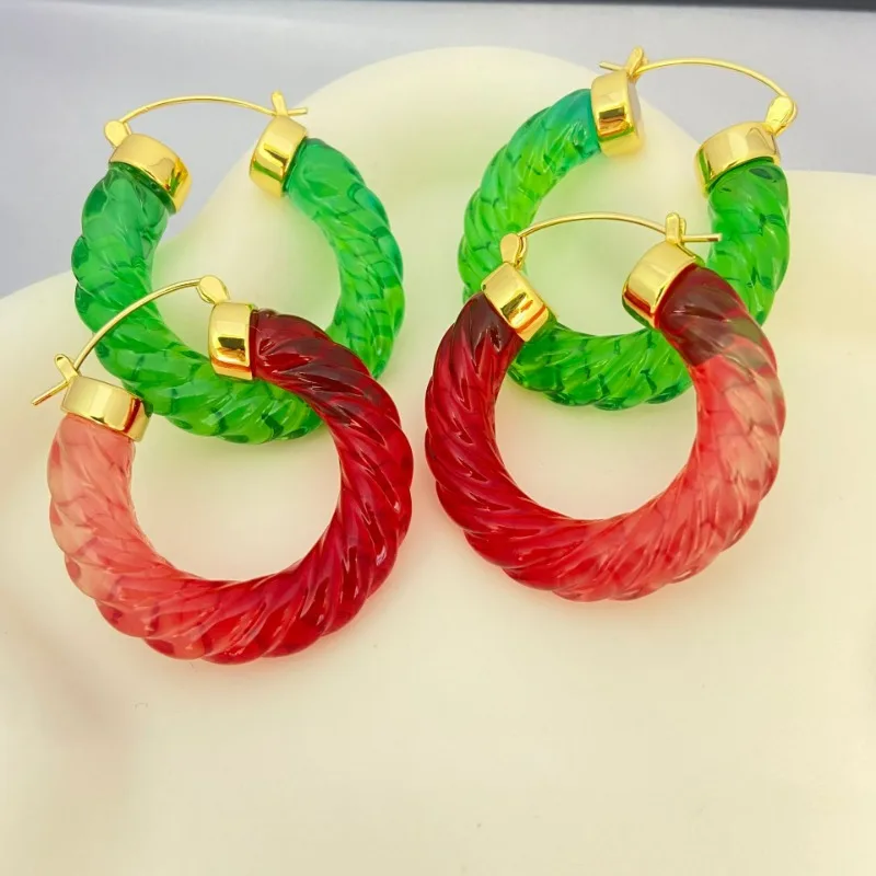 

Statement New in Korean Style Niche Design Retro Classic Red Round Texture Earrings Simple Personality Versatile Hoops for Women