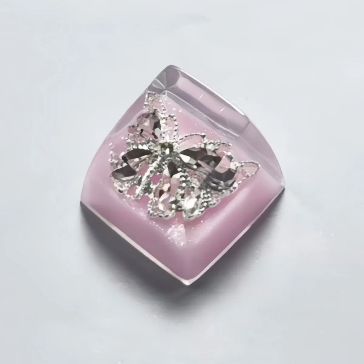 

Epoxy personalized resin DIY three-dimensional 3D small butterfly cross keycap light-transmitting cute cross shaft keyboard cap