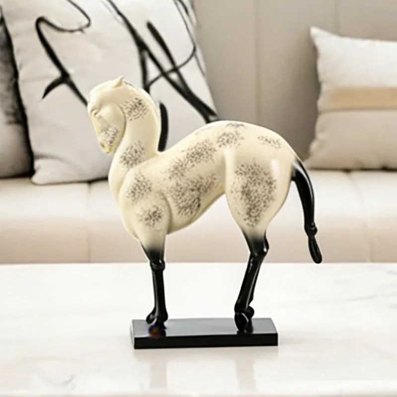 Oriental Zen ornaments New Chinese Han and Tang Liangju retro Song Ma antique sculpture Entrance coffee table cabinet decoration