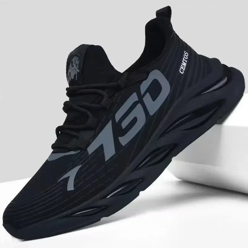 Men's sports and leisure shoes, men's summer trend new shoes, round headed black men's sports shoes