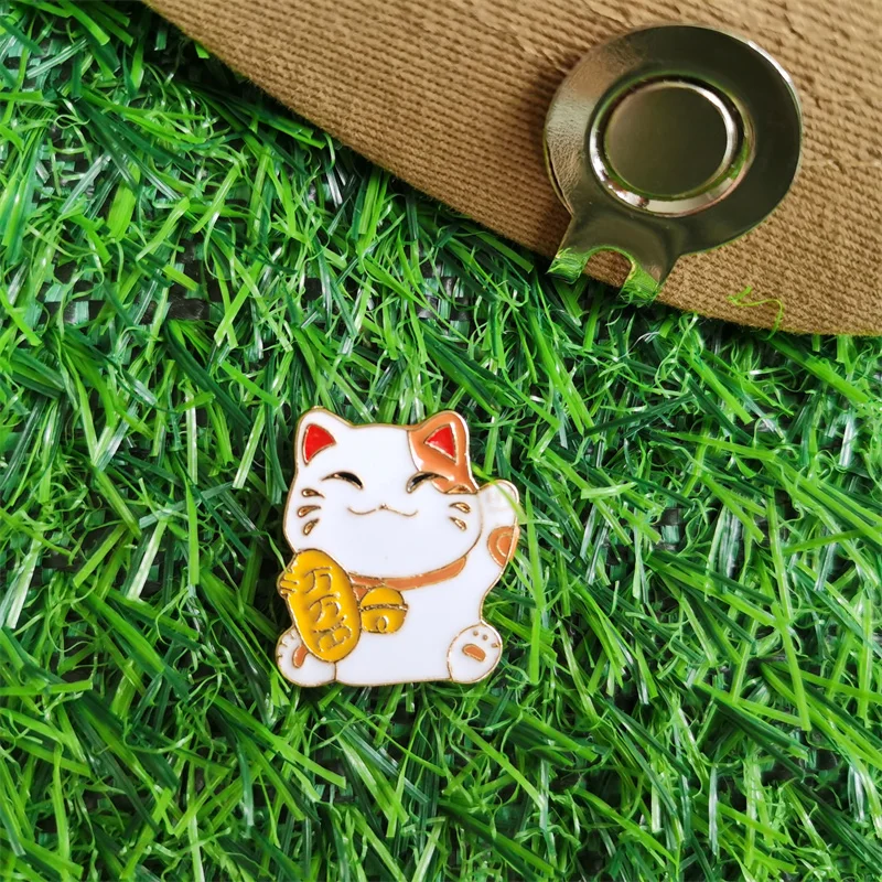 

Lucky Cat Metal Golf Ball Marker With Hat Clip