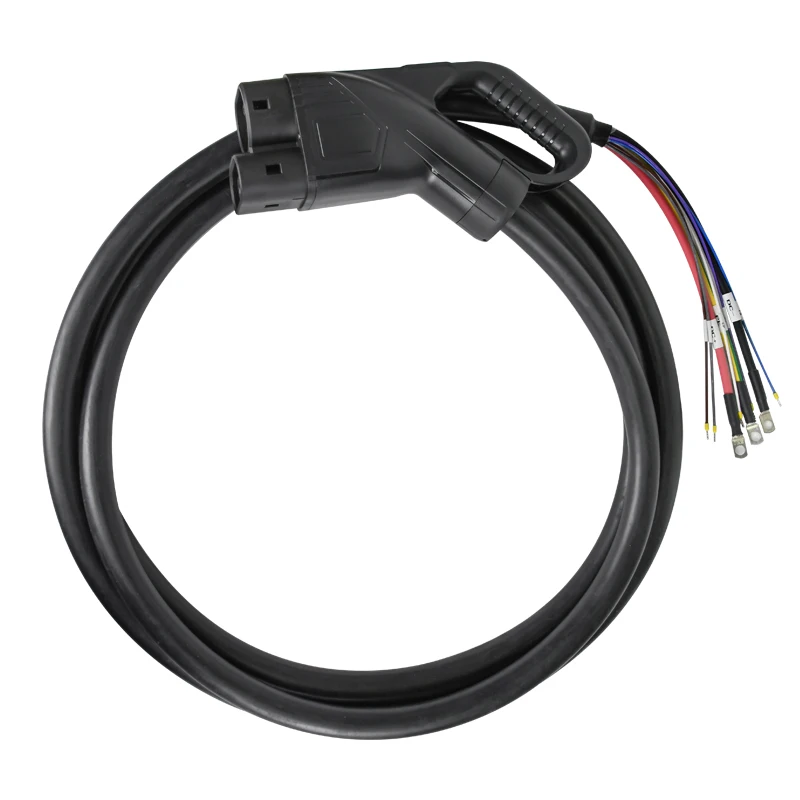

DC Fast EV Charger Cable Car Charging Plugs CCS2 Charging Connectors 200A 5M Cable