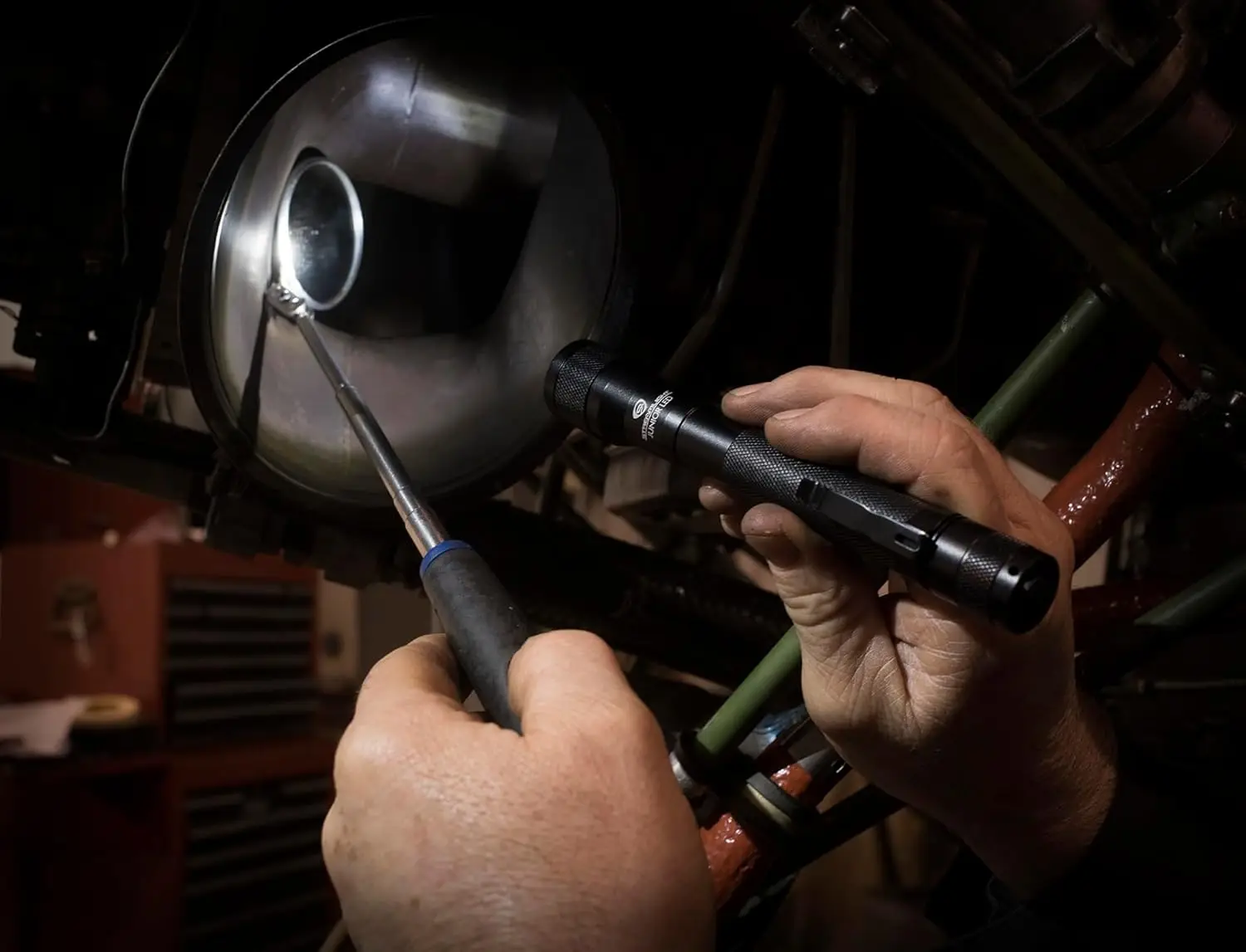 Compact 225-Lumen LED Flashlight with Holster, Ideal for Inspections & Everyday Use