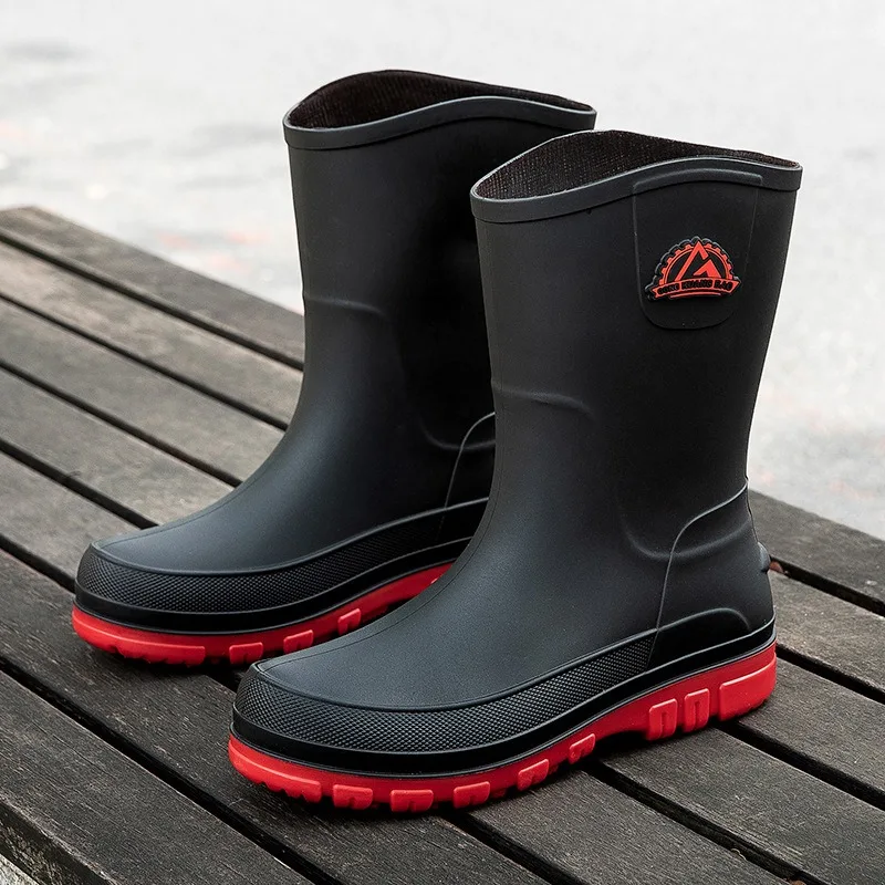 Men's Shoes New Waterproof Rain Shoes Fashion Anti Slip Mid Tube Rubber Shoes Men Korean Version Casual Shoe Zapatos De Hombre