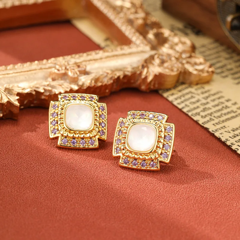 

Fashionable and luxurious cross zirconia earrings