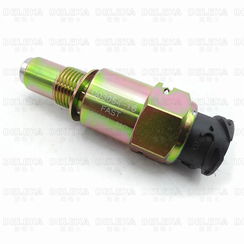 C03054-16 Odometer Sensor For Dongfeng SHACMAN X3000 Fast Gearbox Passenger Car Pulse Speed Sensor Plug