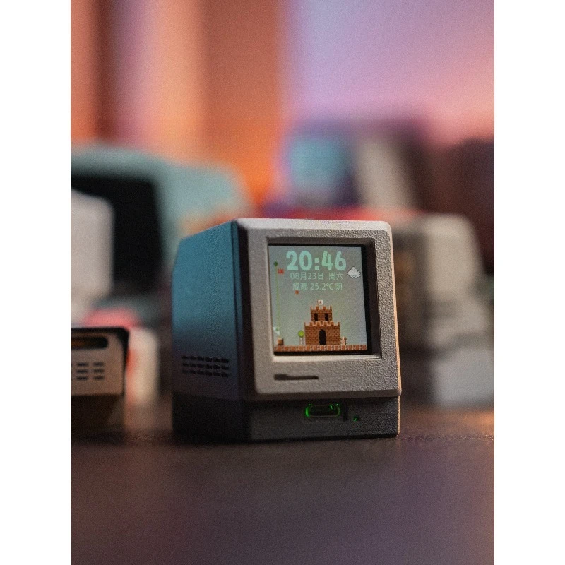 Desktop intelligent machine emotional voice assistant gift