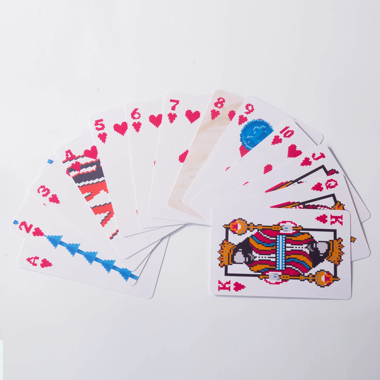 Klassisches Poker-Karten-Set – unverzichtbares Partyspiel für Versammlungen, Tischspiele und festlicher Spaß, langlebige und tragbare Spielkarten – Detail 10