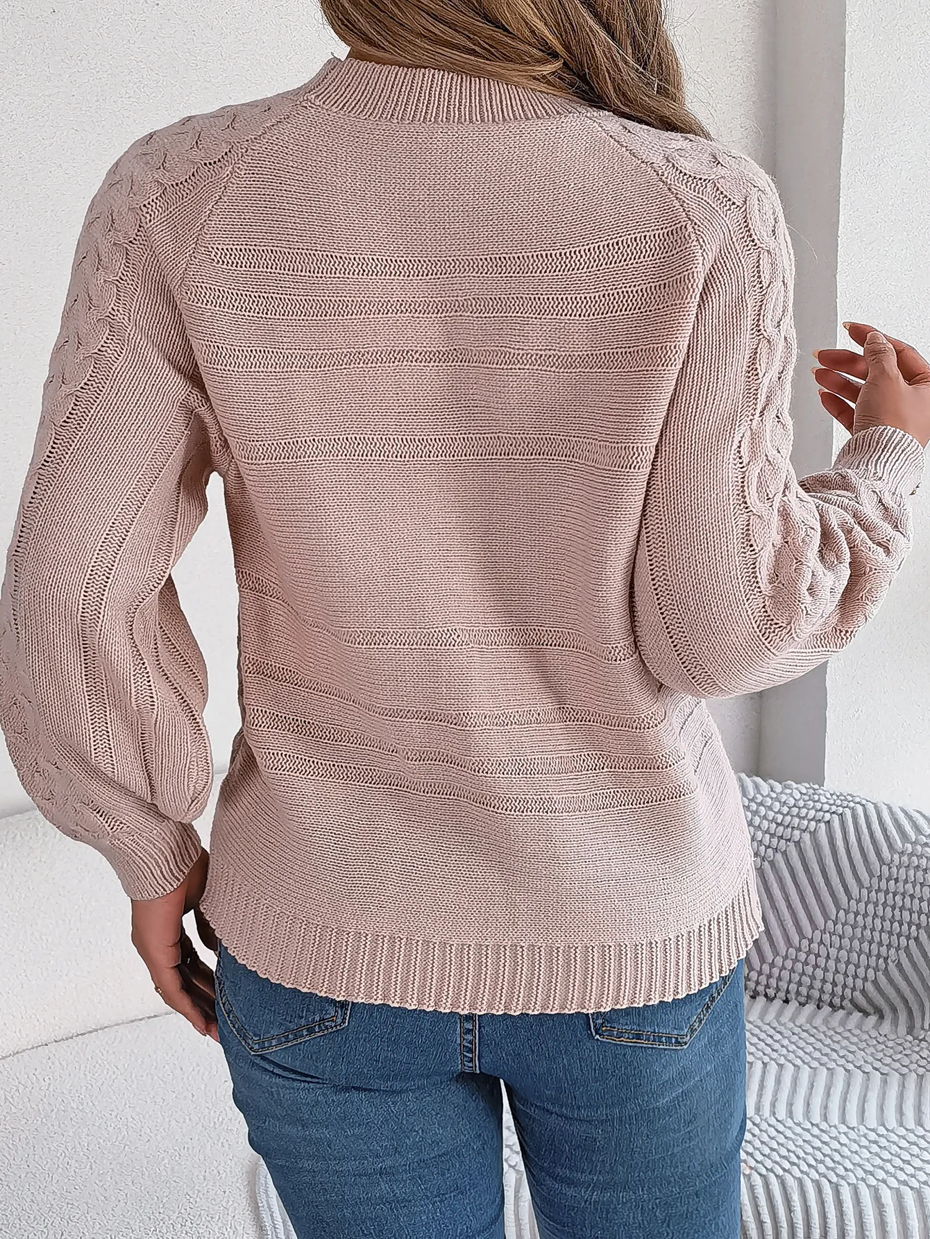 Sweater for Women Autumn and Winter Fashion New Solid Color Casual Twist Button Lantern Sleeve Pullover Blouse