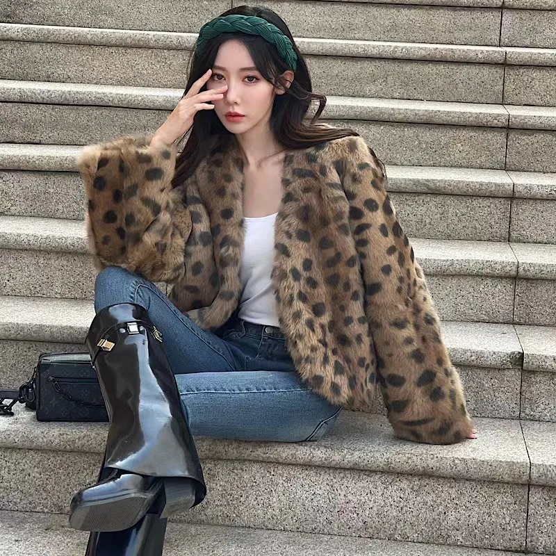 

2022Winter Women Real Rabbit Fur Coats Fashion Short Leopard Overcoat Simple Warm Ladies Luxurious Street New