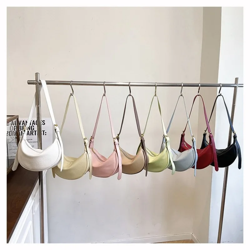 

Sophisticated One Shoulder Campus Style Hot Sale Versatile Exquisite Pillow Bag Bag Perfect For A Weekend Getaway Trip