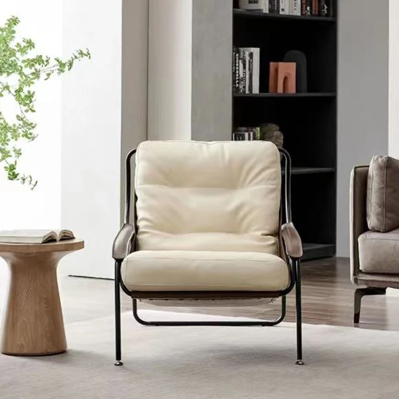 كرسي غرفة المعيشة الأنيق الفاخر على الطراز الاسكندنافي مصمم أثاث فاخر كرسي خشبي حديث موبليس بارا الحجار